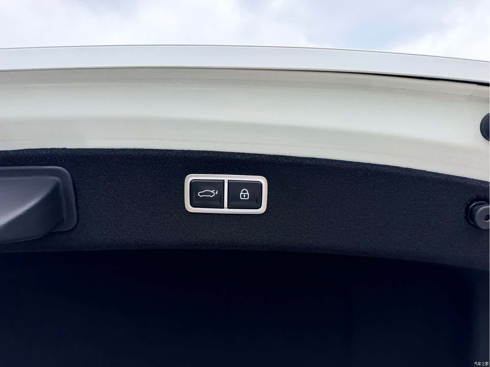 Genesis G80, 2023 27