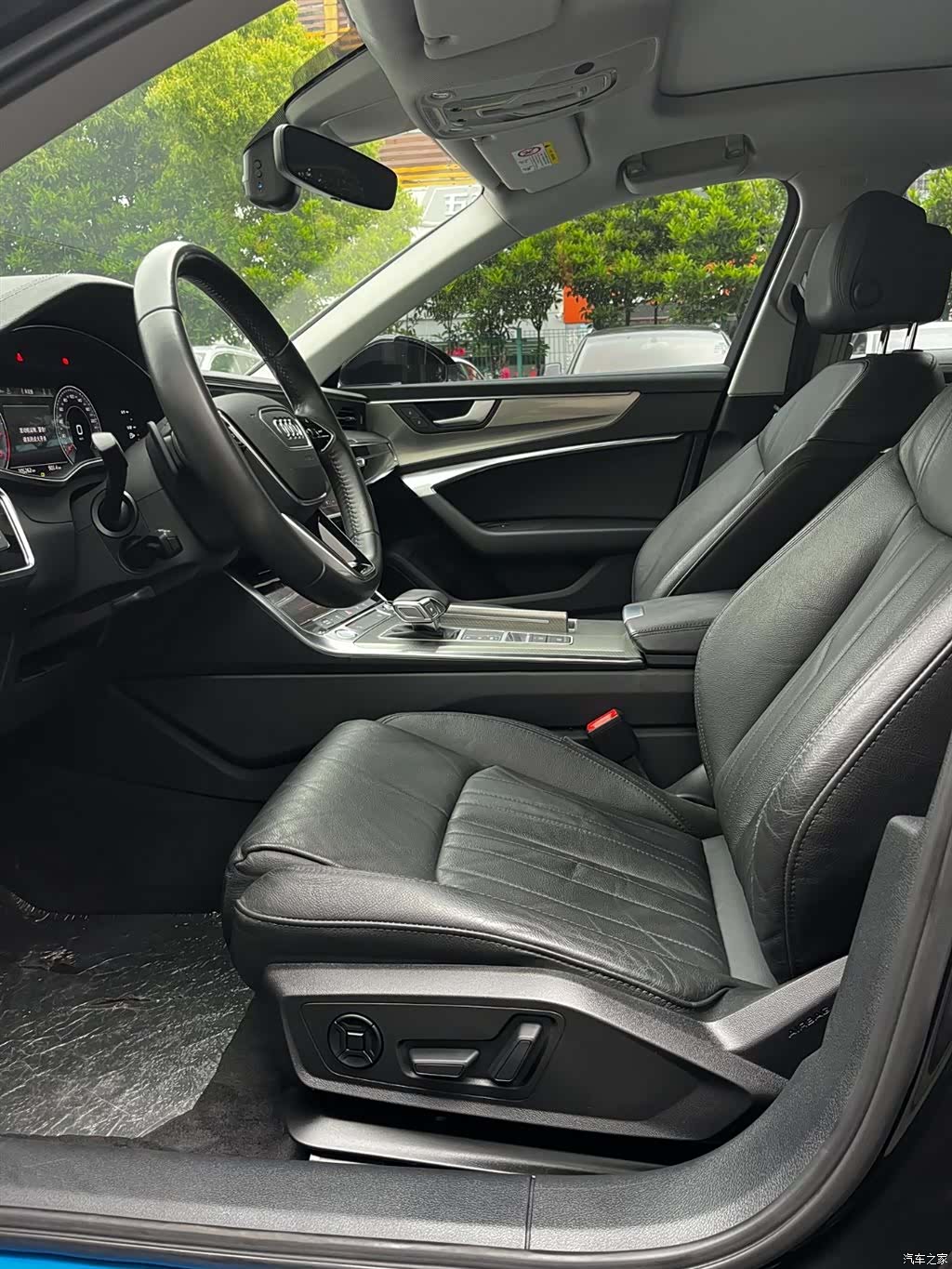 Audi A6L, 2020 10
