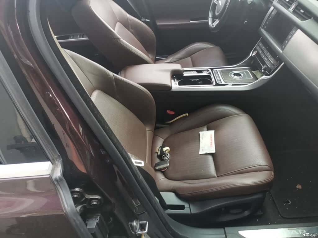 Land Rover XFL, 2017 25