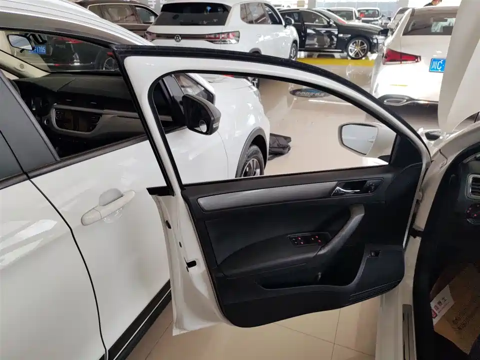 Volkswagen Santana