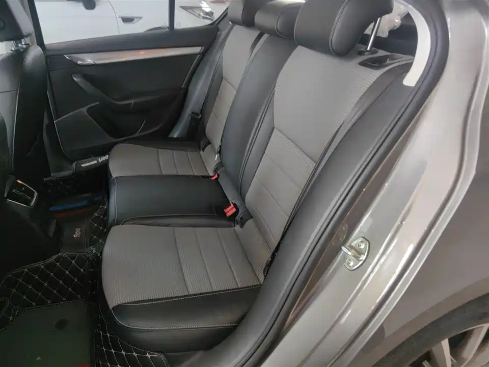 Skoda Octavia Skoda Octavia
