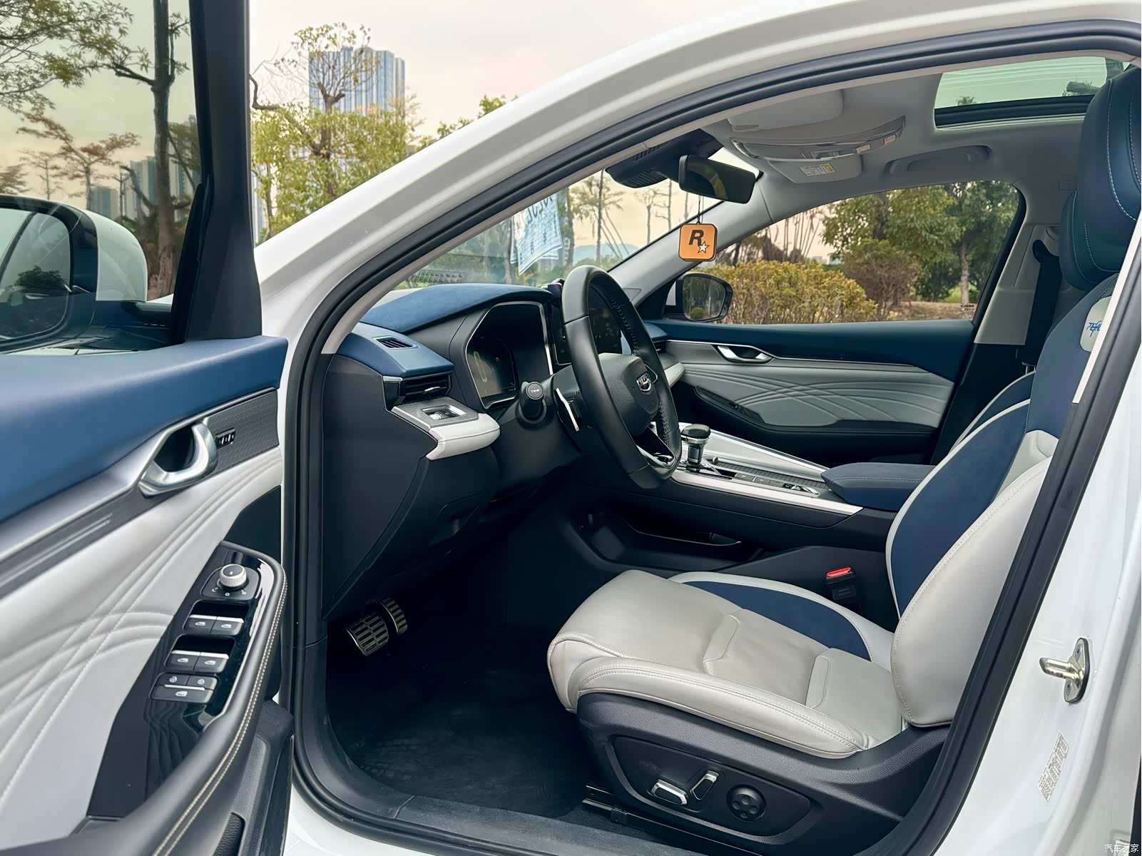 Geely Preface, 2021 8