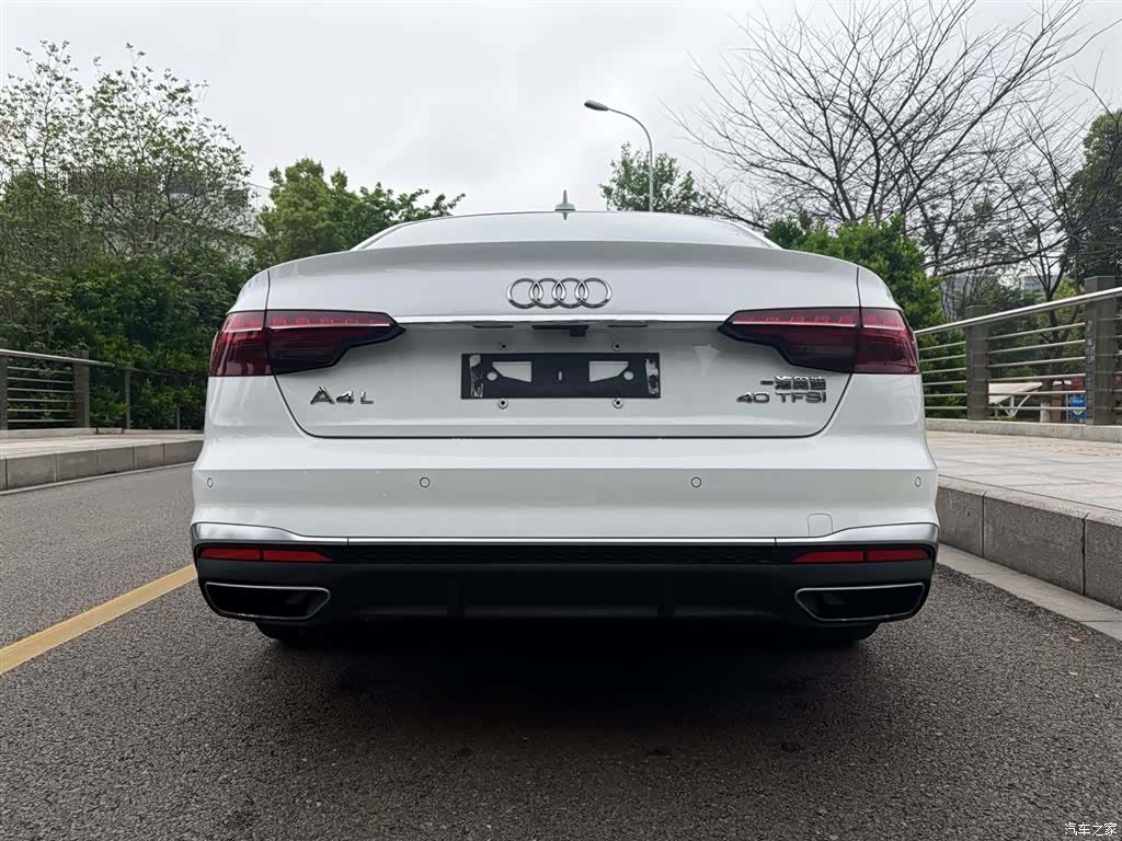 Audi A4L, 2022 7