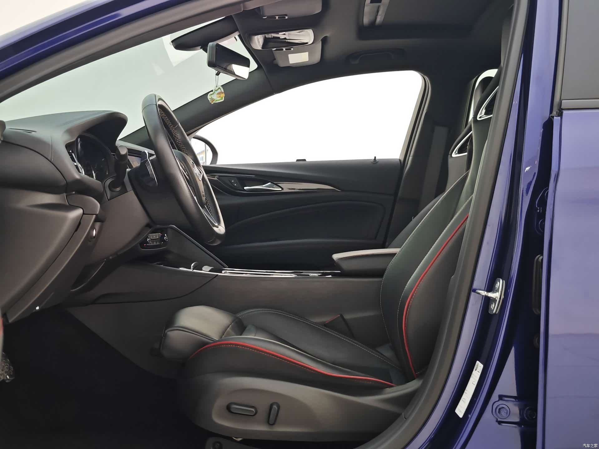 Buick Regal, 2021 7