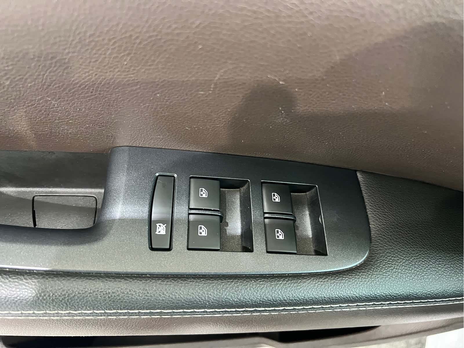 Buick GL8, 2022 13