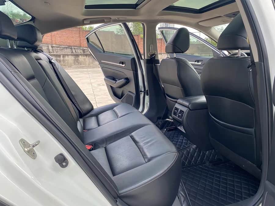 Nissan Altima 2019, фото 10