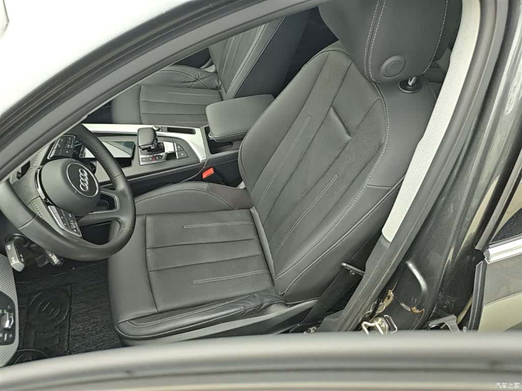 Audi A4L, 2021 15