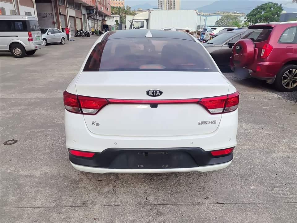 Kia K2