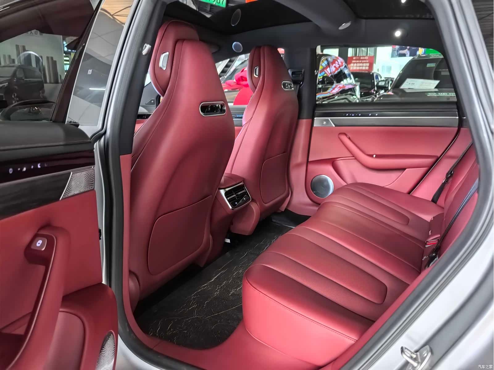 Luxeed S7, 2025 10