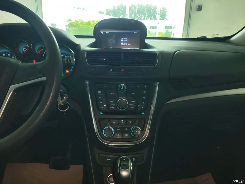 Buick Encore, 2016 13