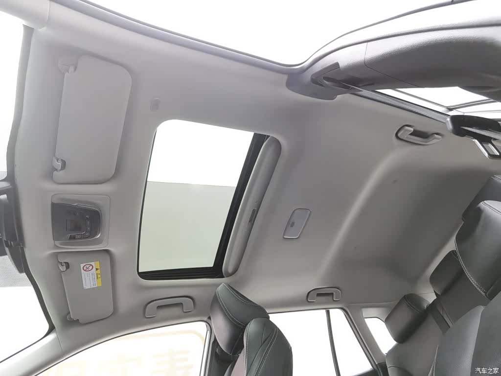 Toyota Frontlander, 2023 14