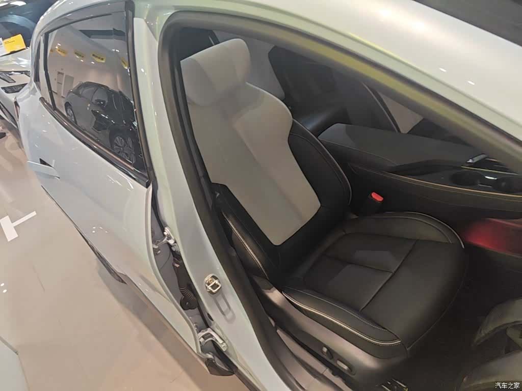 Buick E4, 2023 25