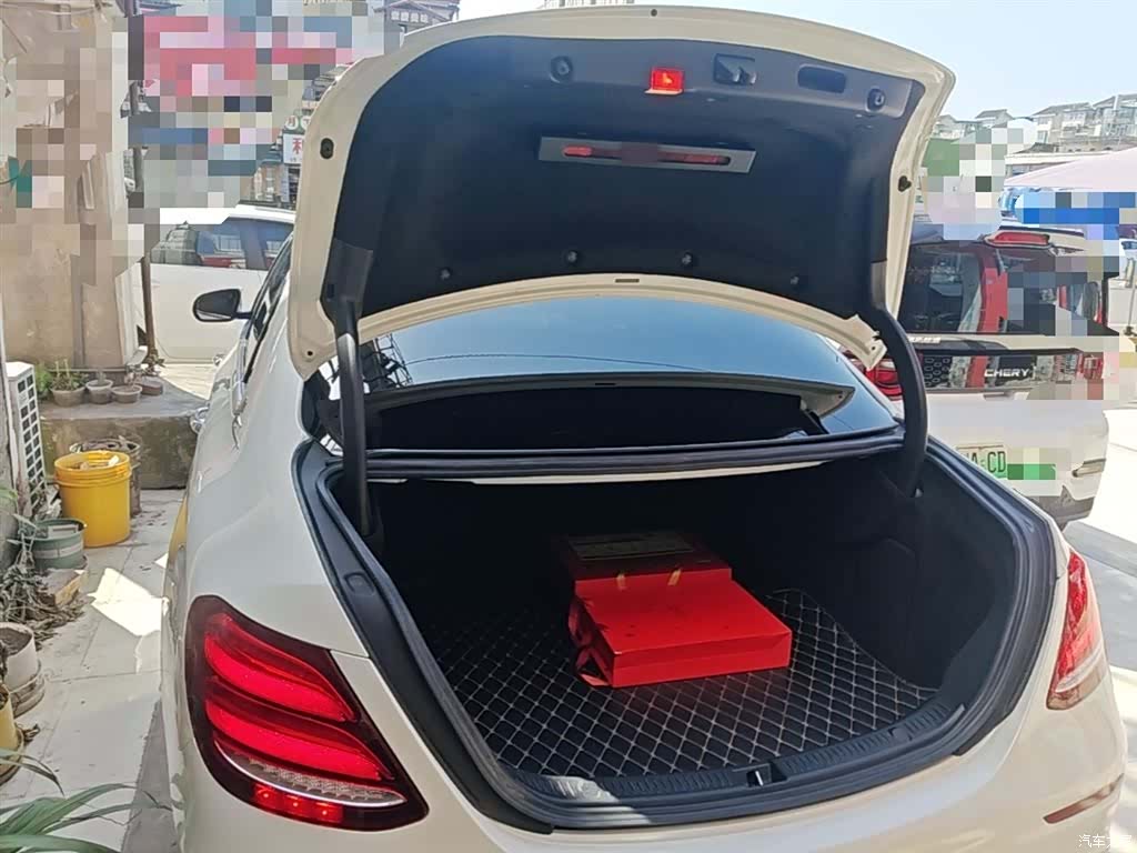 Mercedes-Benz E-Class, 2017 19