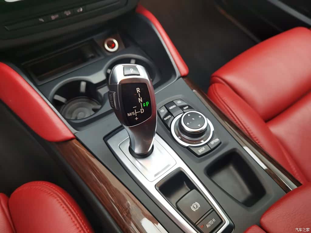 BMW X6, 2013 13