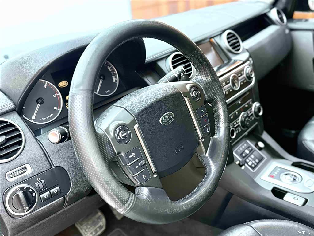 Land Rover Discovery, 2015 10