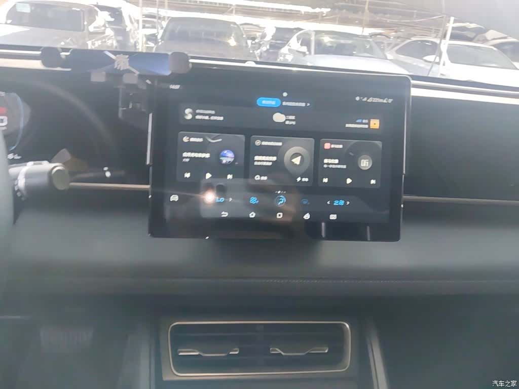 BYD Qin, 2025 13