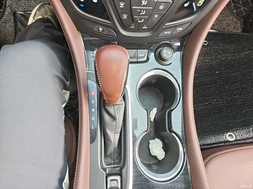 Buick Envision Plus, 2020 21