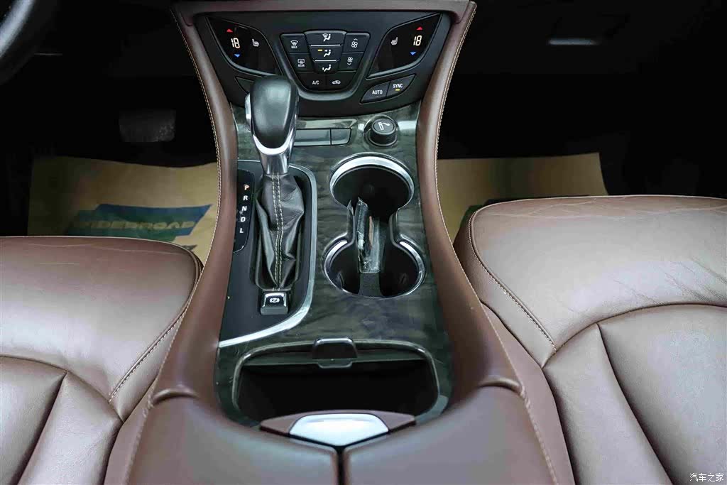 Buick Envision Plus, 2015 26