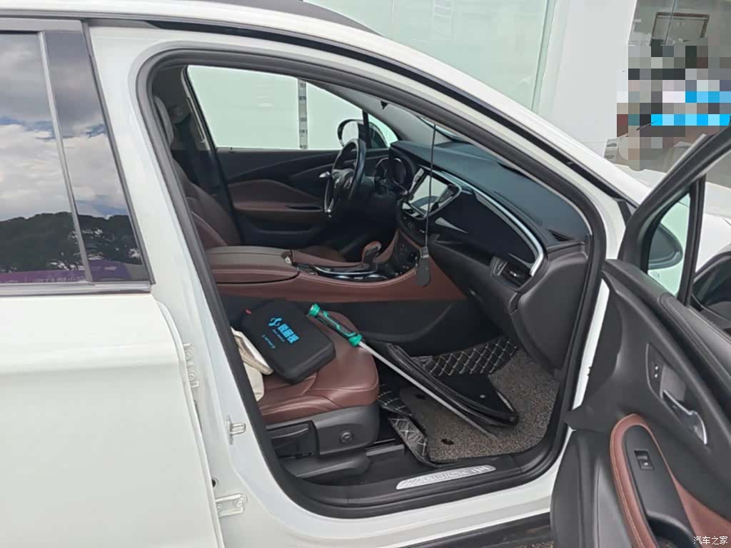 Buick Envision Plus, 2020 11