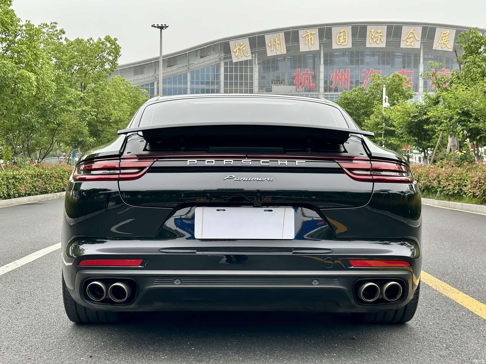 Porsche Panamera, 2018 все фото