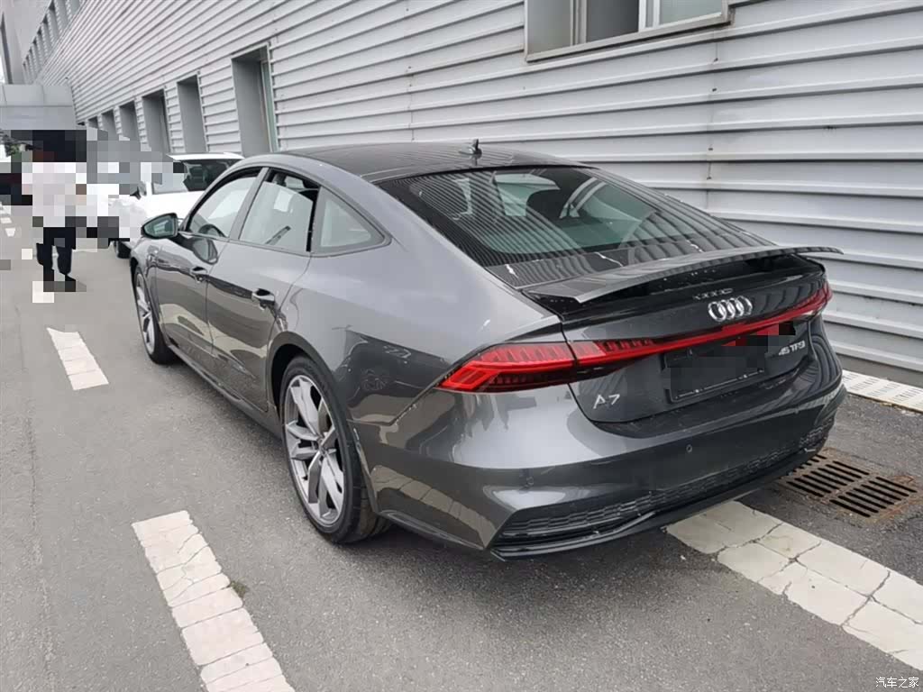 Audi A7, 2025 9
