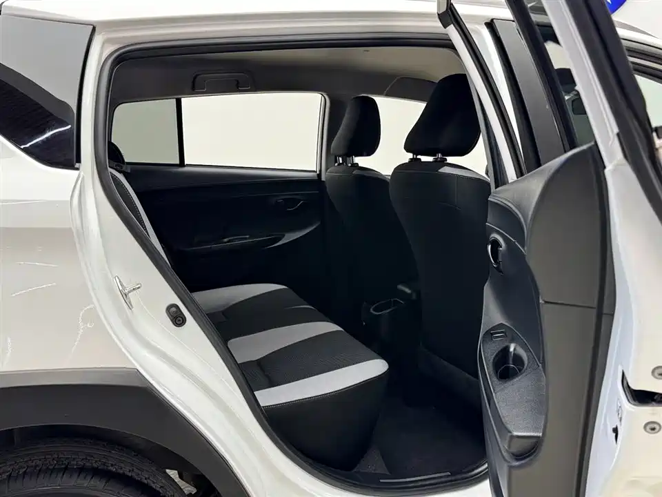 Toyota YARiS L Zhixuan