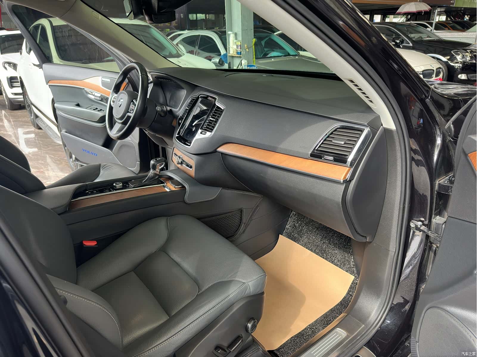 Volvo XC90, 2019 19