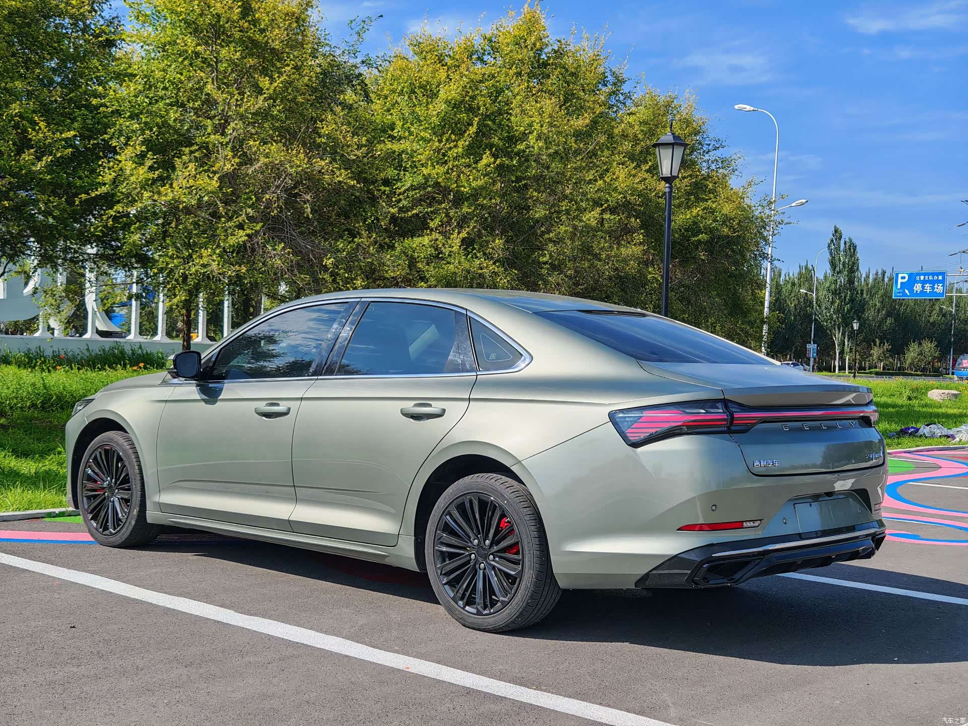 Geely Preface, 2024 7