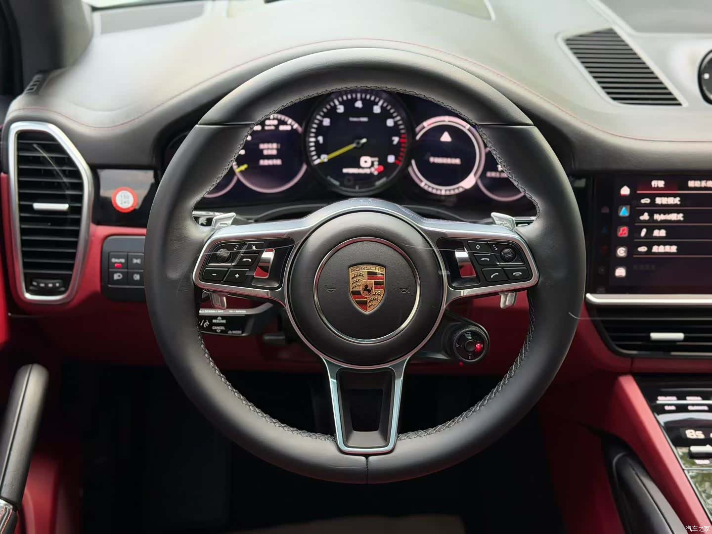 Porsche Cayenne, 2023 3