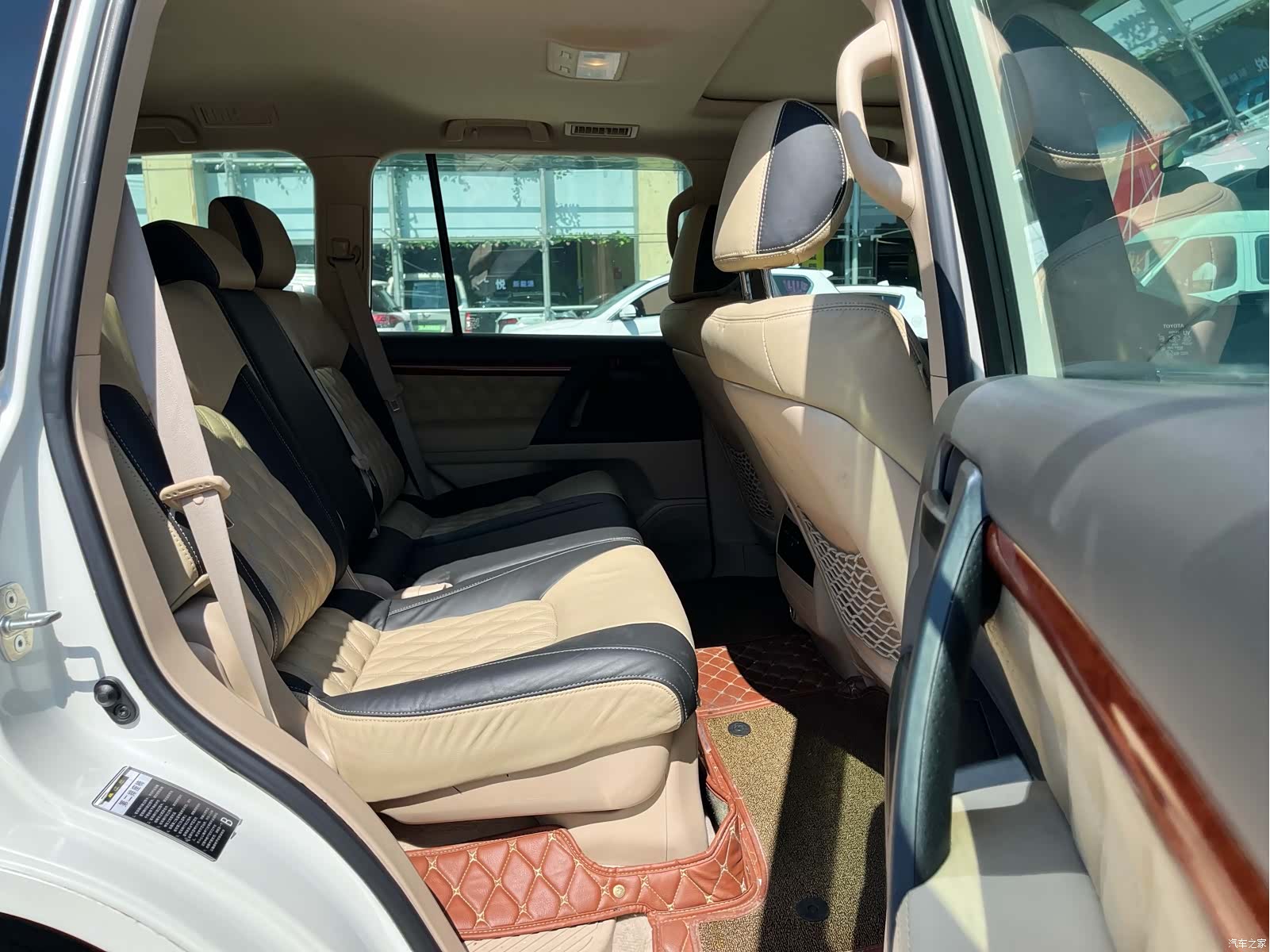 Toyota Land Cruiser, 2015 17