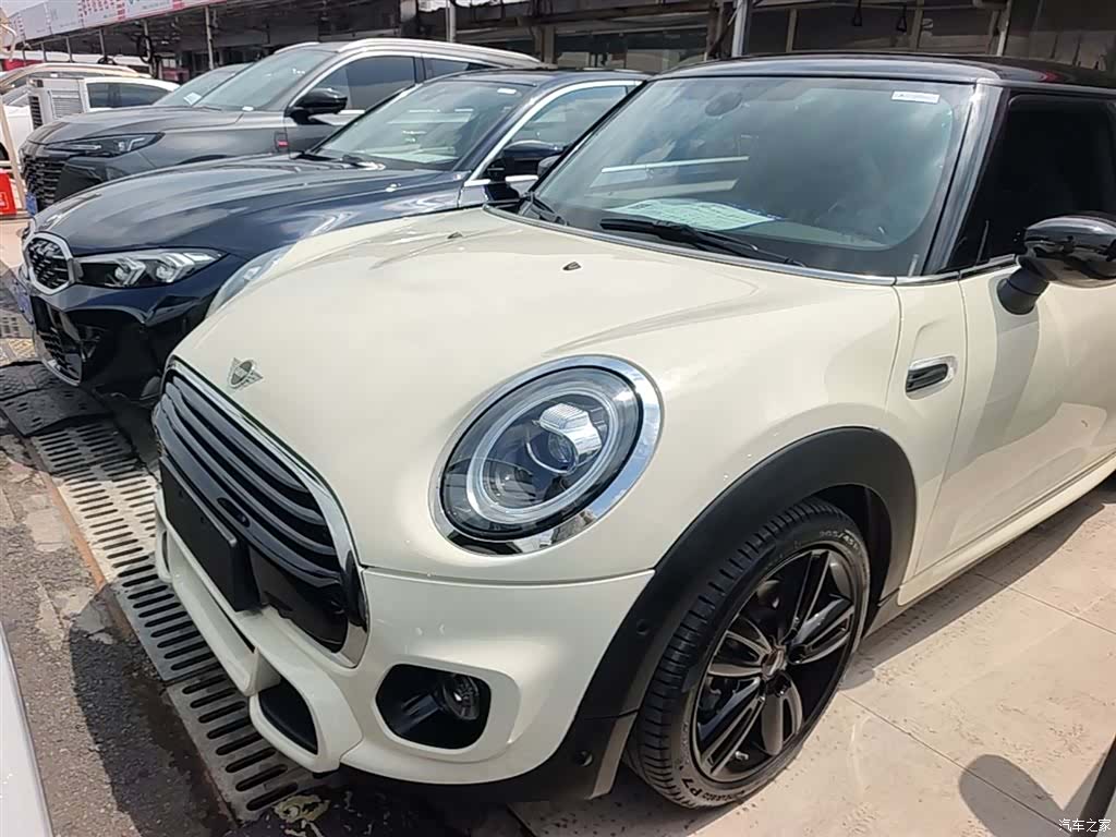 Mini Cooper, 2021 3