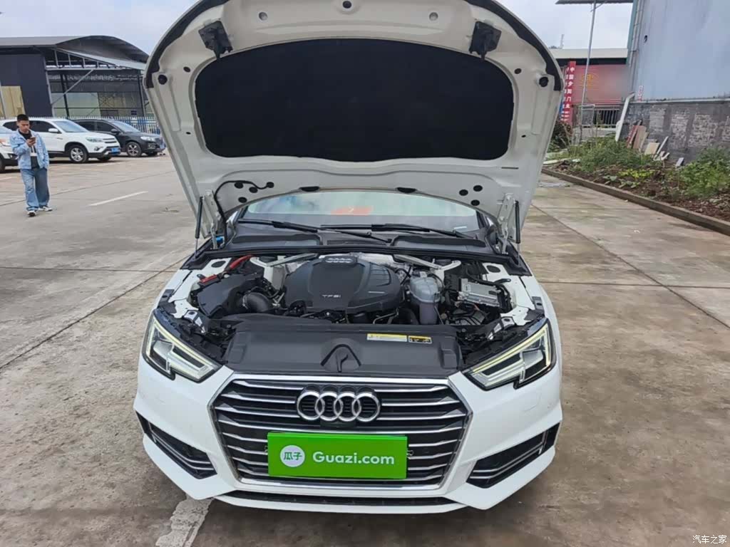 Audi A4L, 2019 16