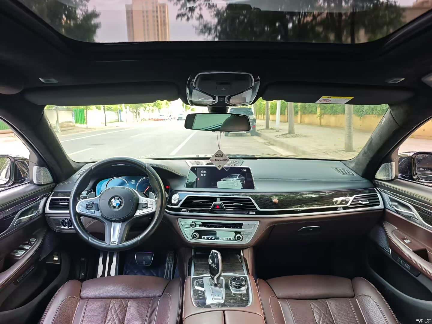 BMW 7 Series, 2017 все фото