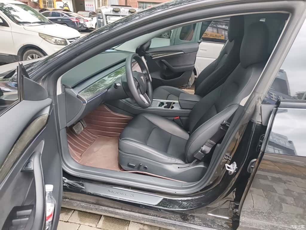 Tesla Model 3, 2022 16