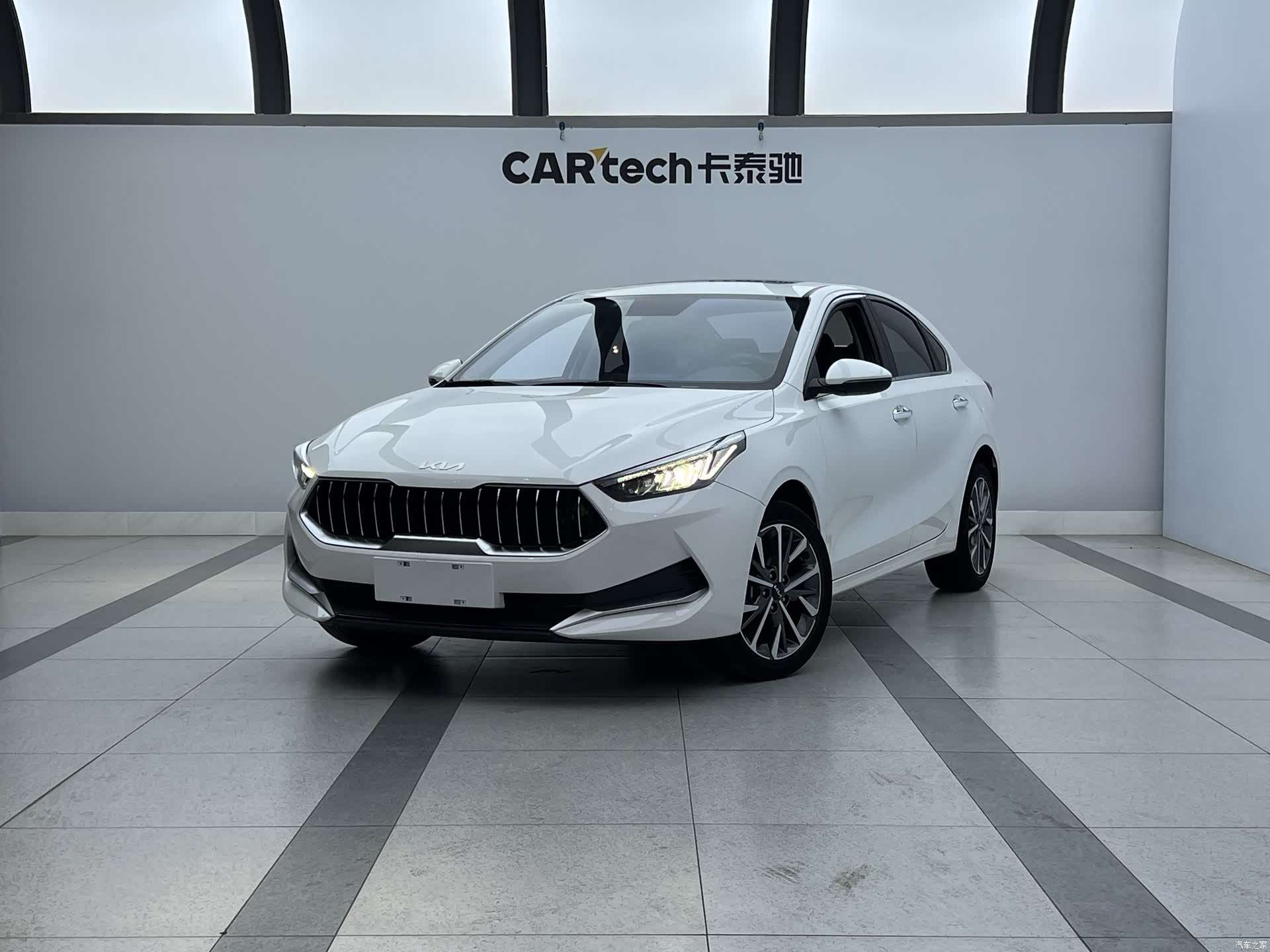 Kia K3, 2022 1