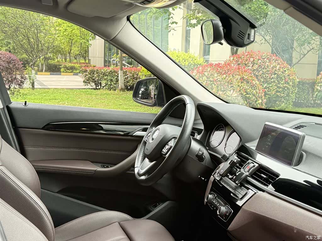 BMW X1, 2020 13