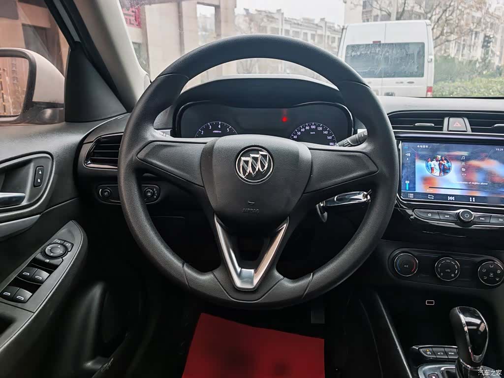 Buick 15N, 2019 все фото