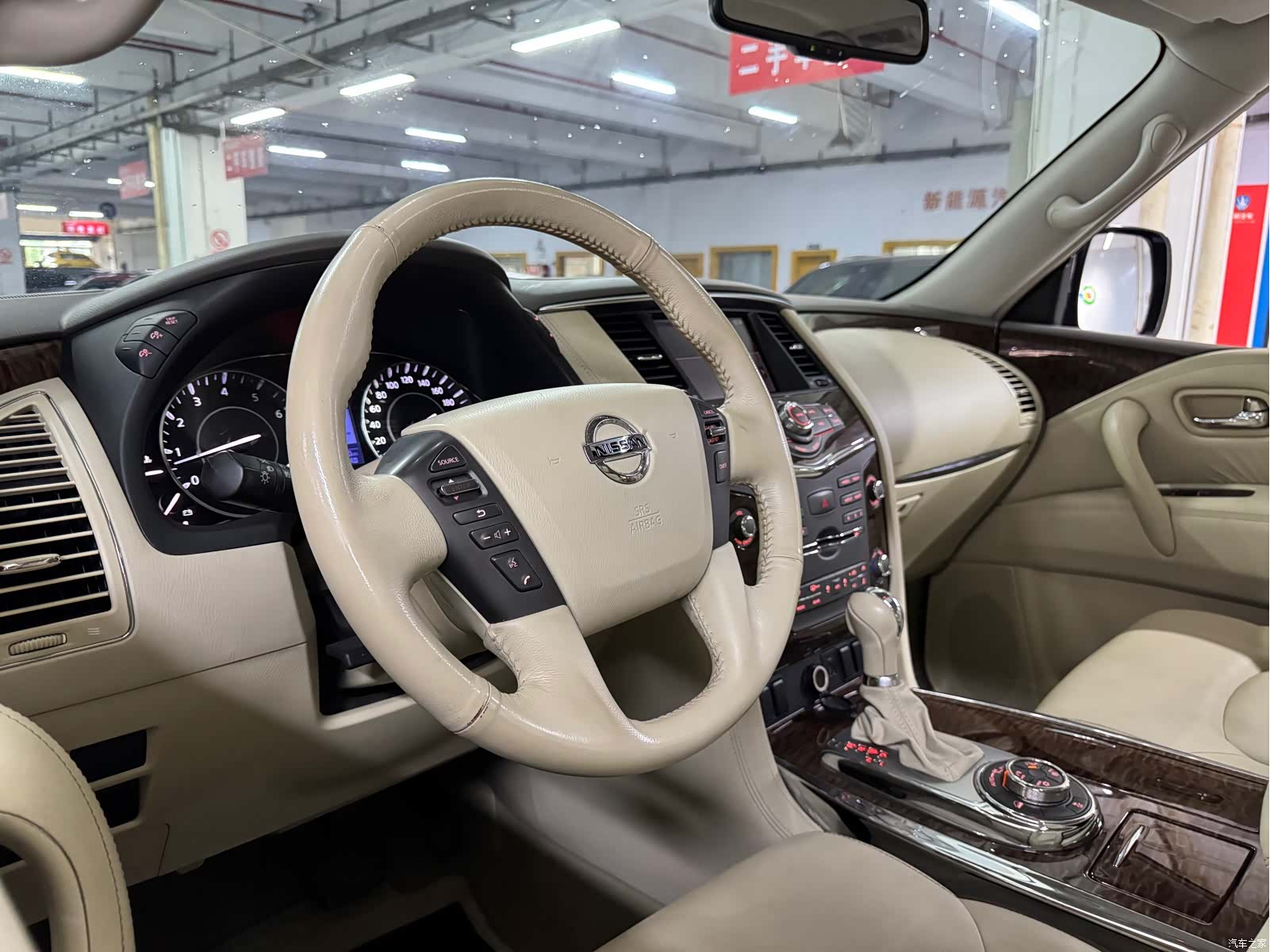 Nissan Patrol, 2017 15