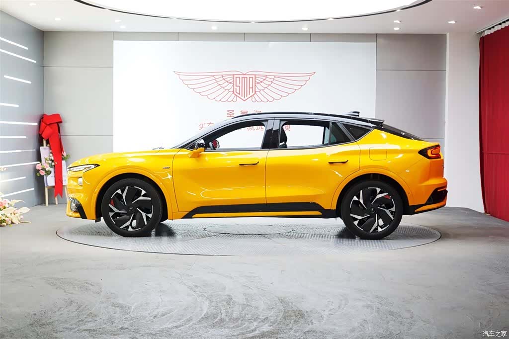 Ford Mondeo, 2024 4