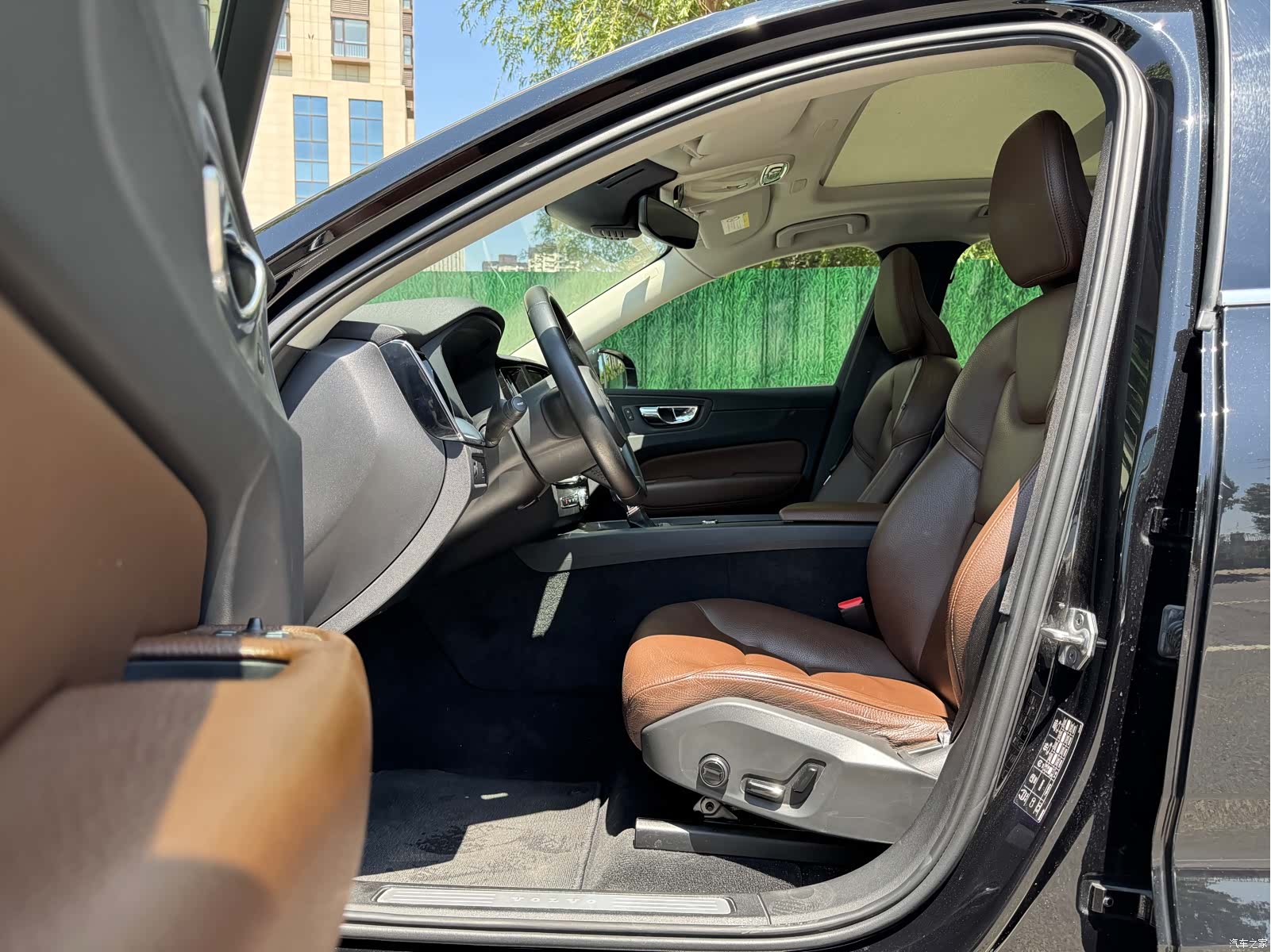 Volvo XC60, 2019 4