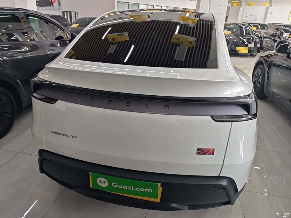 Tesla Model Y, 2025 6