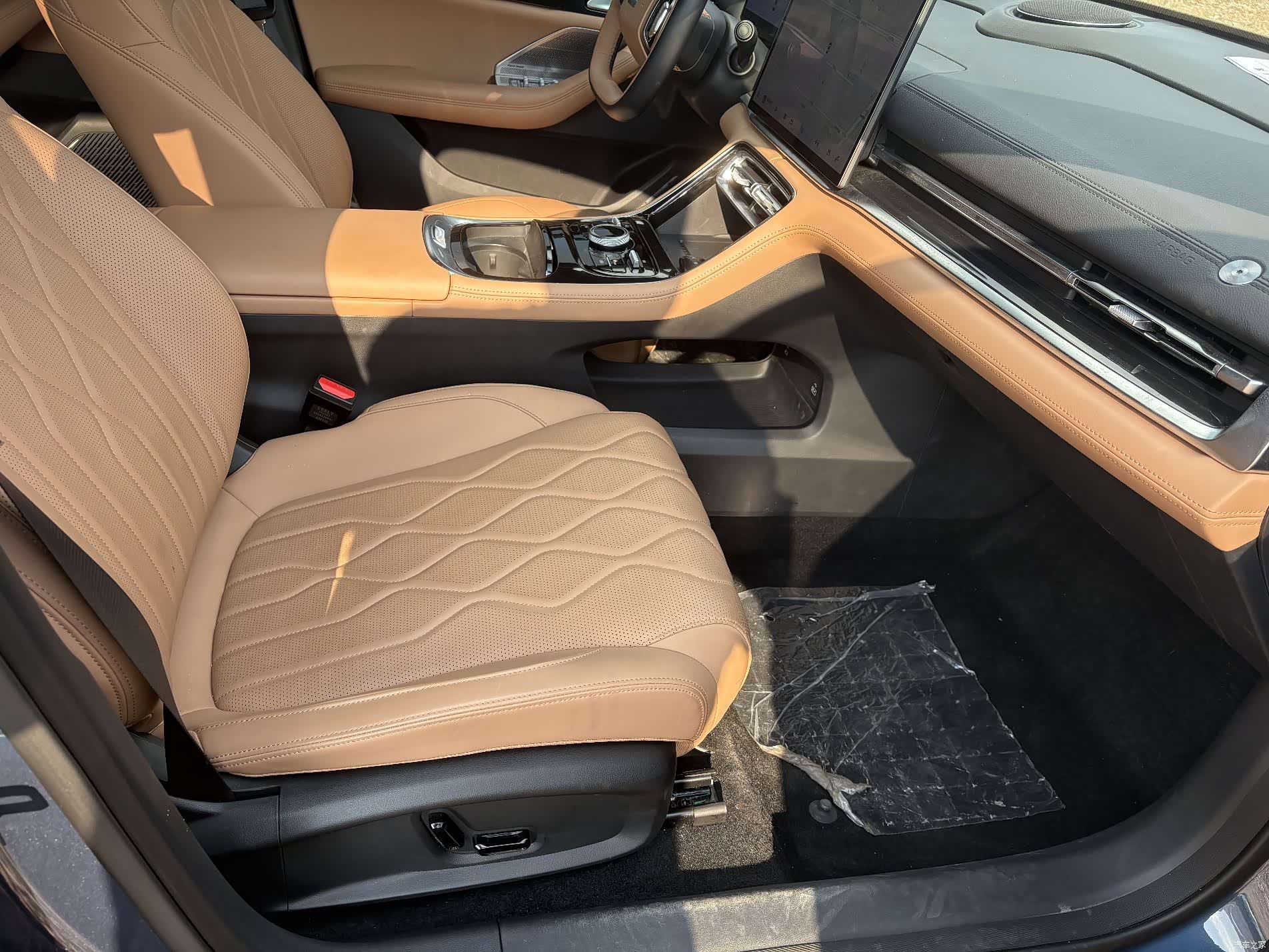 Geely A7, 2025 9