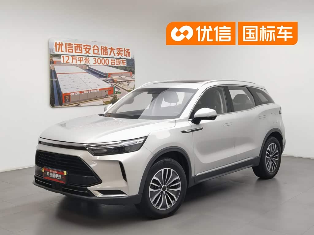 BAIC X7