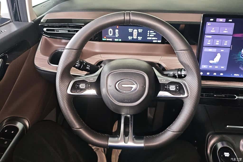 Trumpchi E8, 2024 15