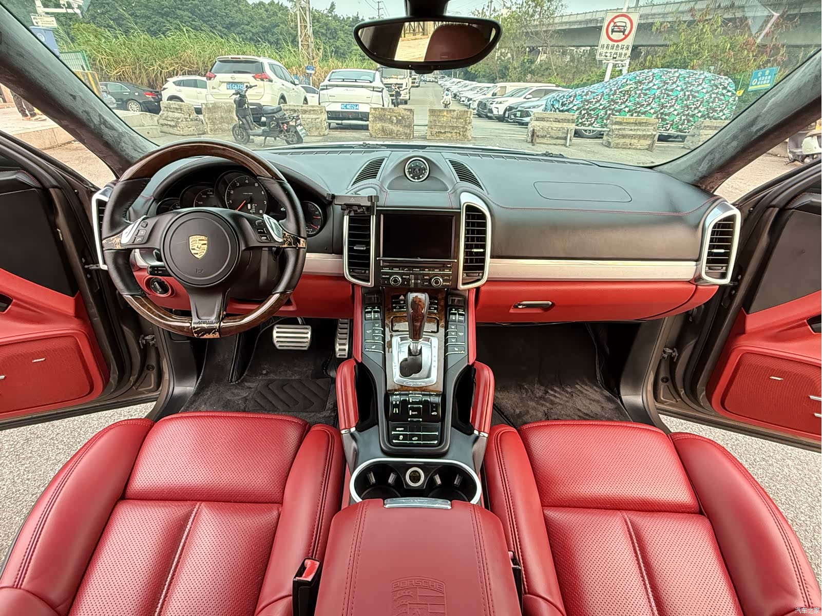 Porsche Cayenne, 2013 6