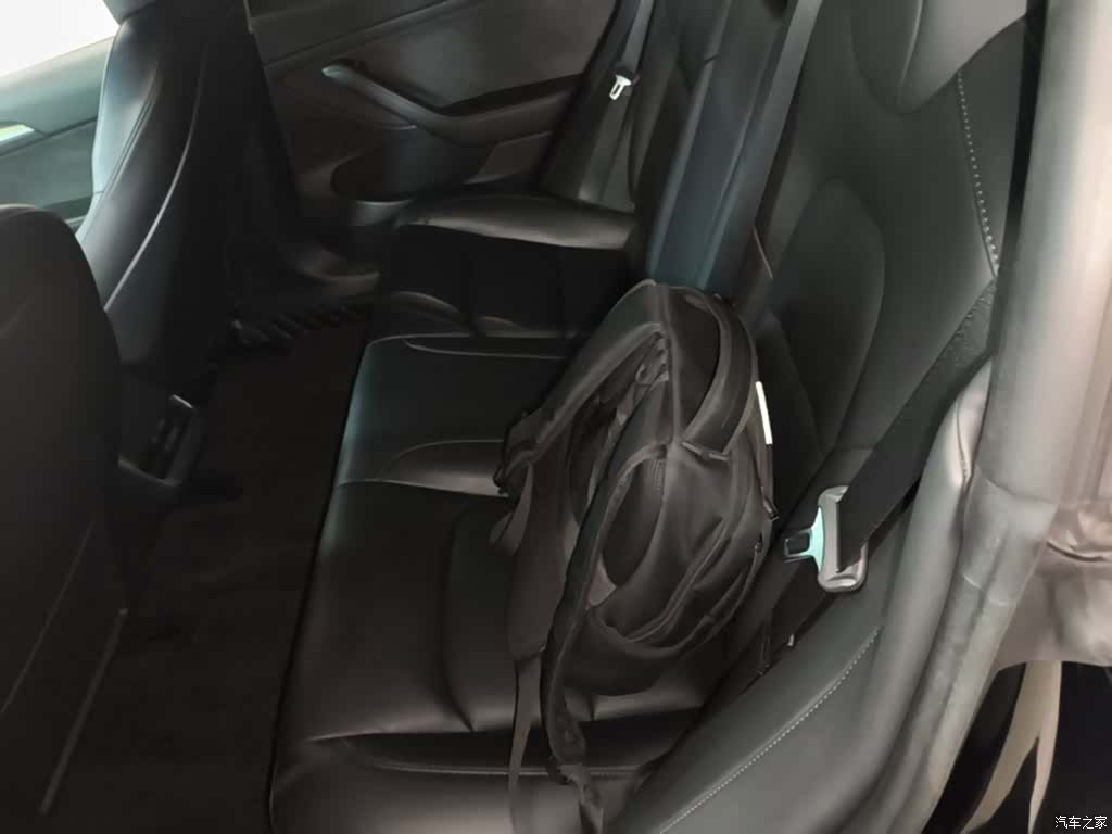 Tesla Model 3, 2021 17