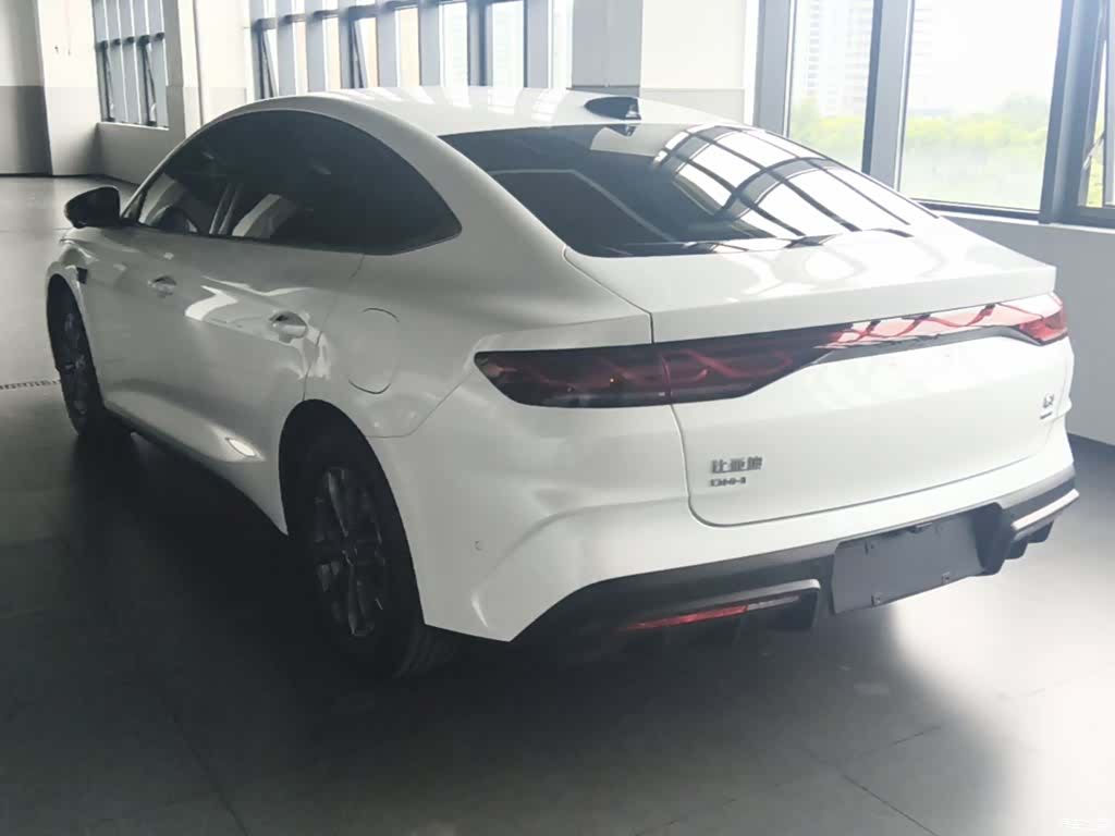 BYD Qin, 2025 все фото
