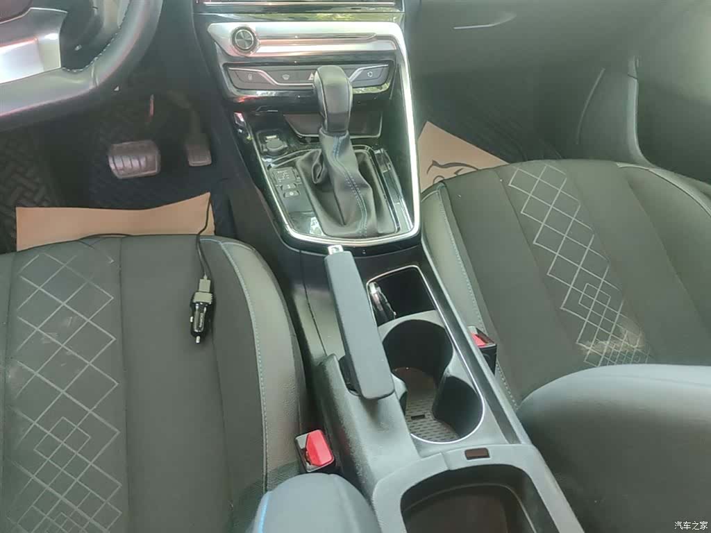 Peugeot 308, 2017 14