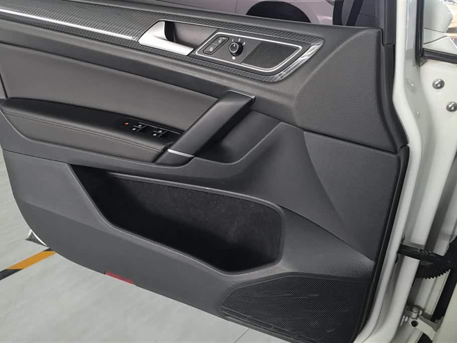 Volkswagen Golf*Jiayu Volkswagen Golf*Jiayu