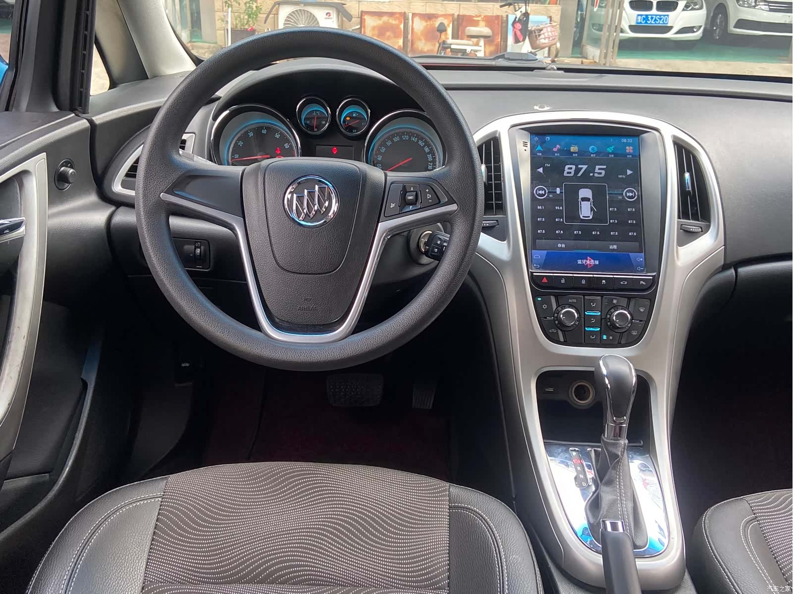 Buick XT, 2014 7